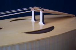 tailpiece with feet